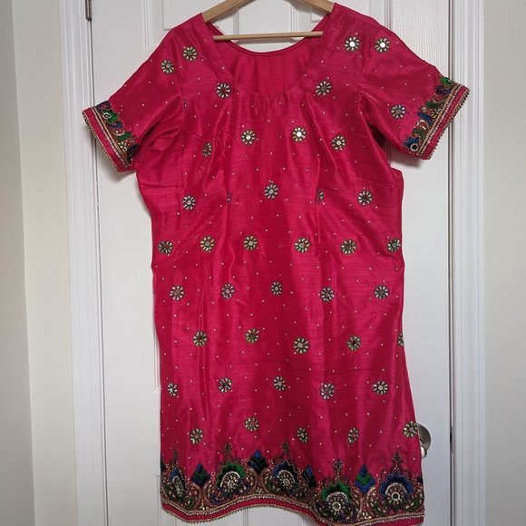 Sparkly Pink Salwar Suit - Picture 13 of 15